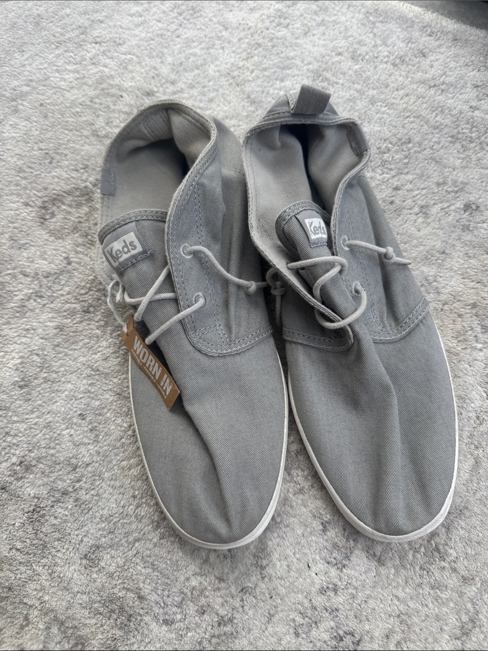 Keds woman’s size 11 Gray Canvas Lace-Up Sneakers - Casual Low-Top NWT